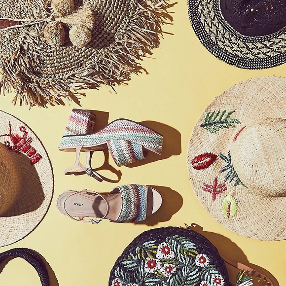 Schutz Ziquiel Platform Heels - Picture 6 of 8